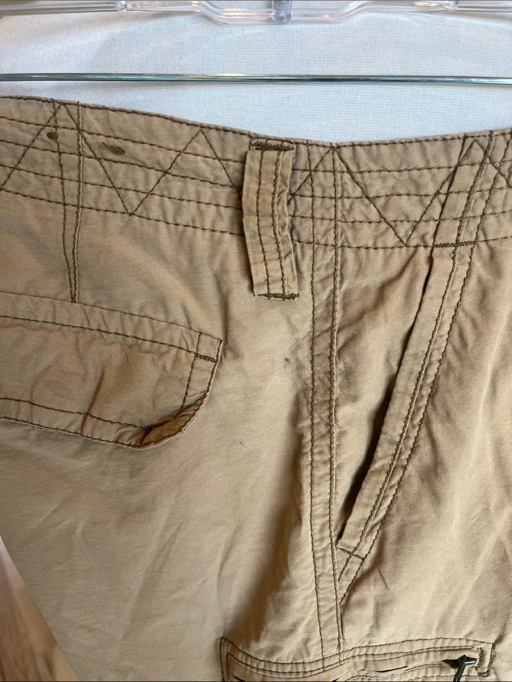 Aeropostale Men's Khaki Cargo Shorts with Multi-Pocket Design